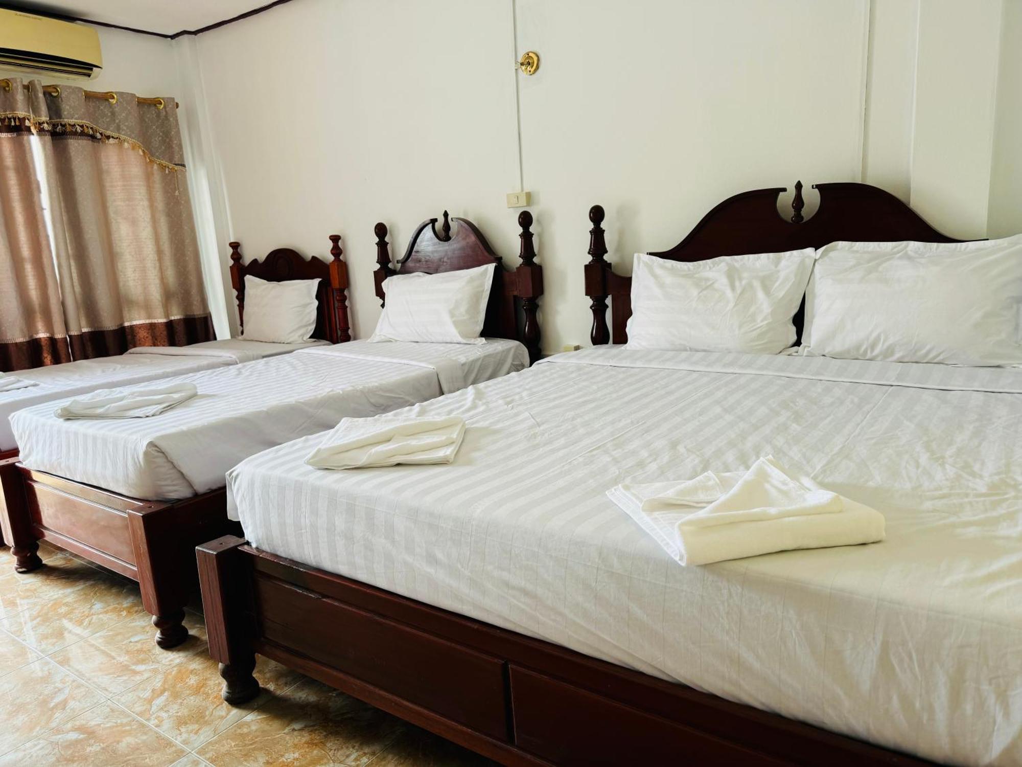 Vang Vieng Green Hotel Екстериор снимка
