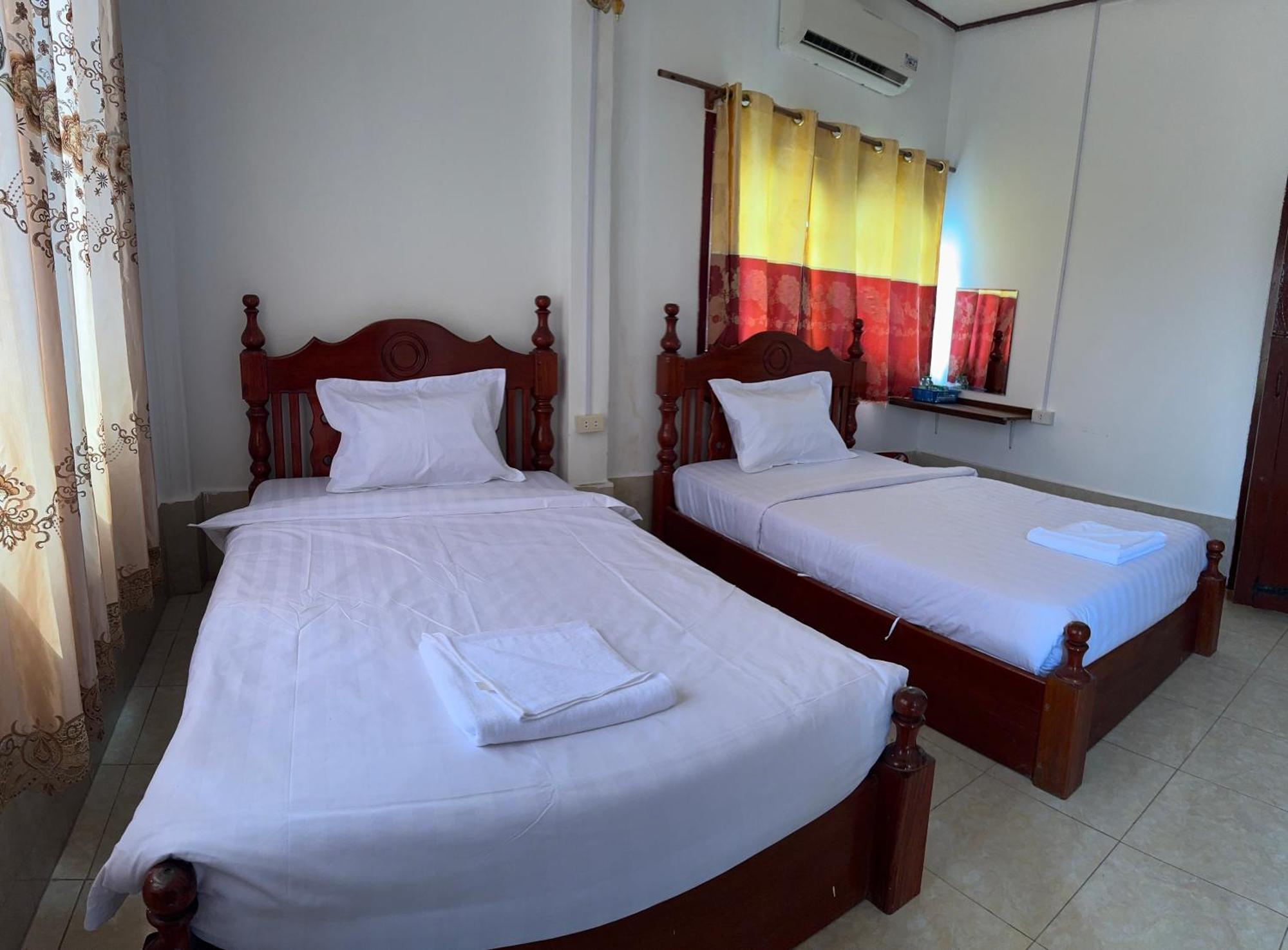 Vang Vieng Green Hotel Екстериор снимка